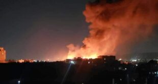 اندلاع حريق بمتجر مفروشات بحي هائل في العاصمة صنعاء - ارشيف